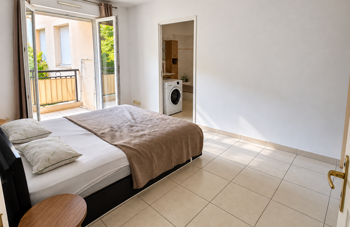 EXCLUSIVITÉ   NICE CORNICHE FLEURIE   SUPERBE 2 PIÈCES DE 53 — photo 4
