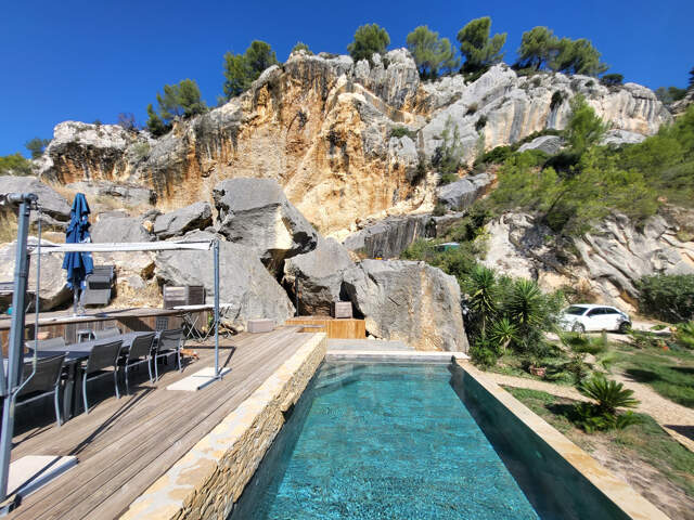 SAINTE ANNE D'EVENOS - Villa Plain pied 162 m2 - Piscine - T — photo du bien