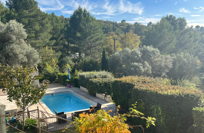 EVENOS - Villa familiale 4 chambres piscine terrain 4000 m2 — photo 2