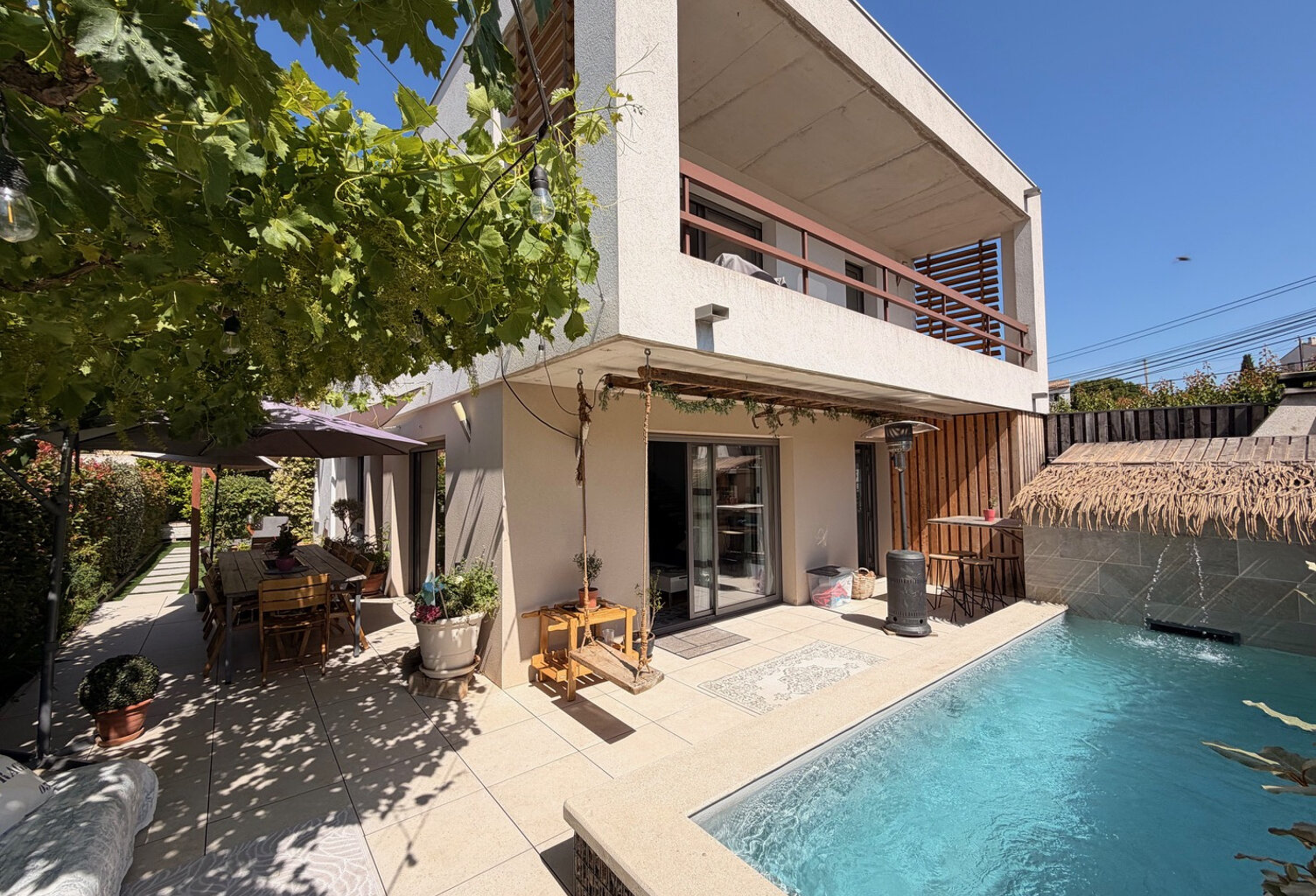 SAINTE ANNE D'EVENOS - Maison 140 m2 - T2 - Piscine — photo 1
