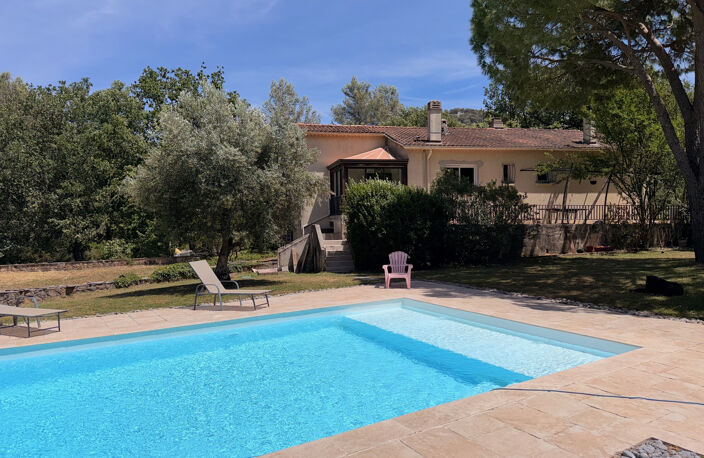 EVENOS LE BROUSSAN 5000 m2 Villa 5 chambres Piscine — photo 2