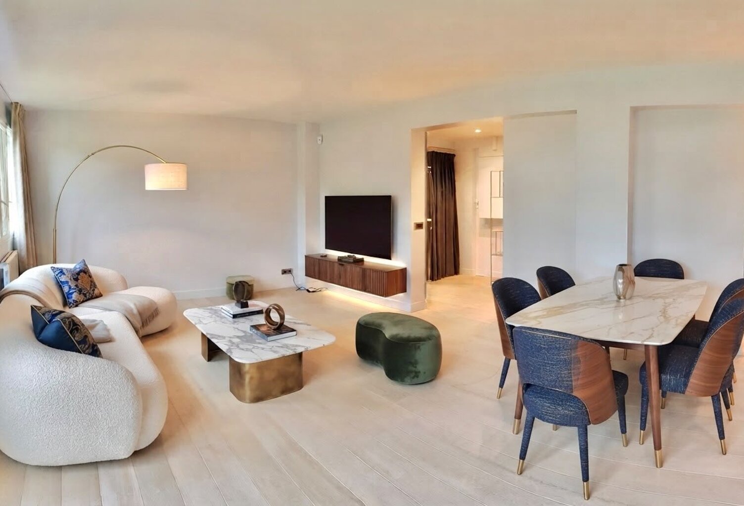 NEUILLY SUR SEINE - BEAU 4-5 PIECES DE 100m2 — photo 1