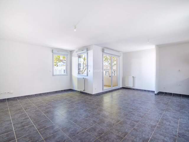 À vendre en exclusivité – Très beau T3 de 66 m² avec balcon et garage – Villeurbanne, proche Lyon 3ᵉ — photo du bien