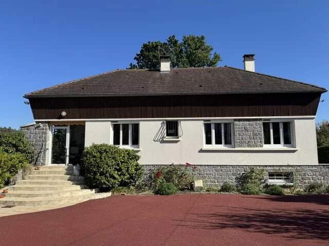 Bagnoles de l'Orne - En Exclusivité - Maison de 96m² avec sous sol — photo du bien