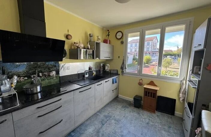 Bagnoles de l'Orne - En Exclusivité - Maison de 96m² avec sous sol — photo 3