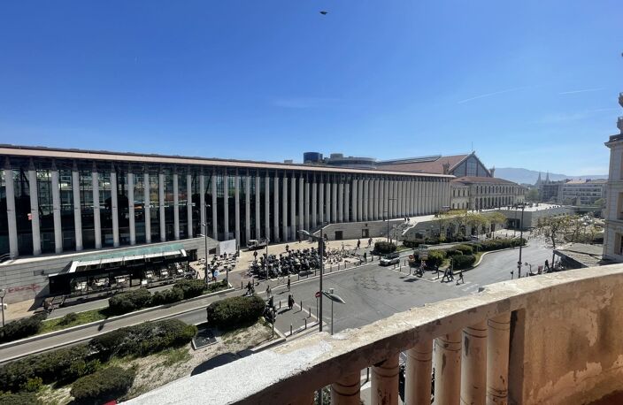 Vente local industriel   Marseille 3 (13003) — photo 2