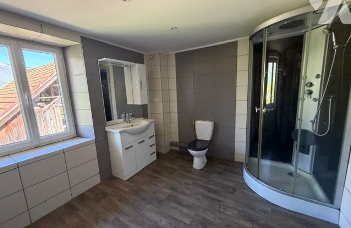 Vente appartement 4 pièces 98 m² Sainte-Hélène-sur-Isère (73460) — photo 5