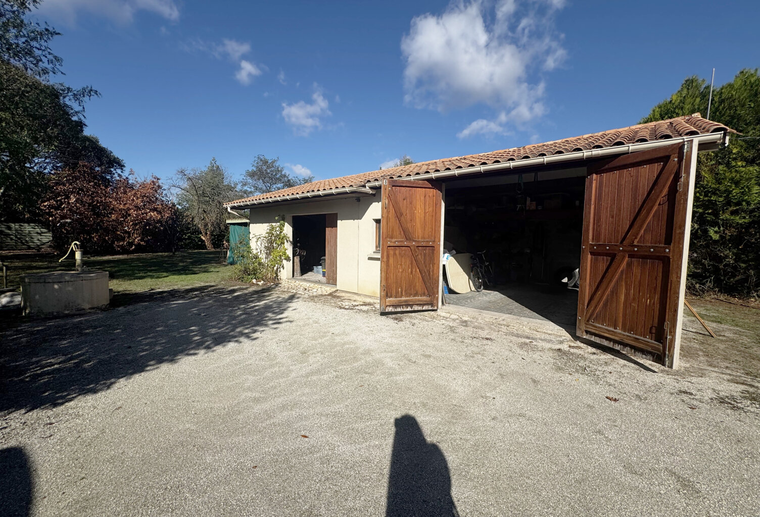 PAREMPUYRE - EXCLUSIVITÉ Parcelle de terrain de 550 m2 envir — photo 1