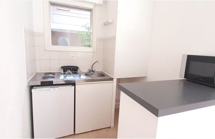 APPART. T2 MEUBLE — photo 4