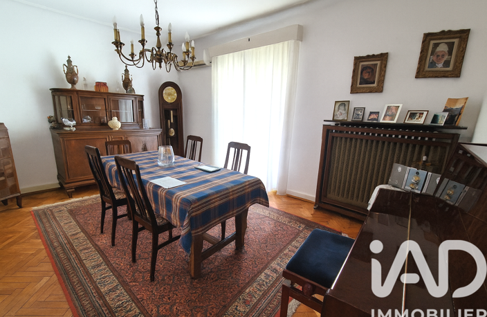 Vente Maison/villa 8 pièces — photo 2