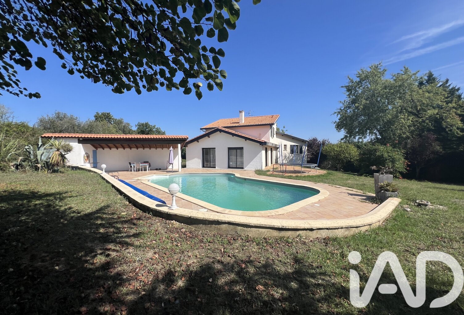 Vente Maison traditionnelle 9 pièces — photo 1