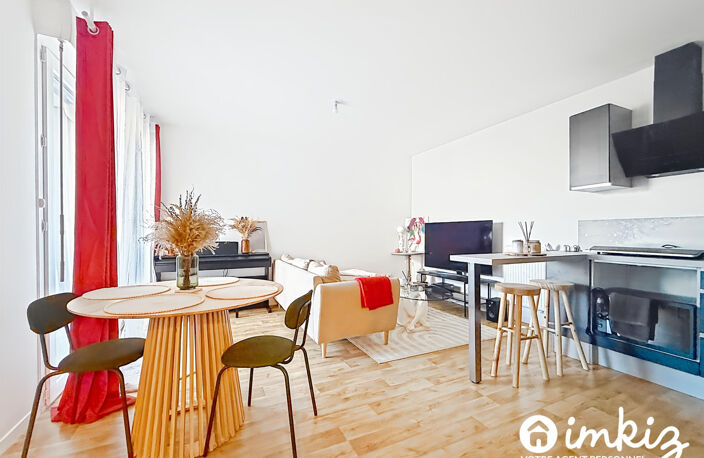 Grand studio / T2, balcon et parking privé — photo 3