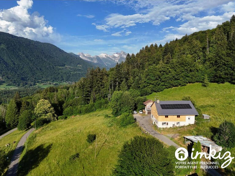Ferme de 1826 rénovée + Mazot aménagé, 3'800m2 — photo 1