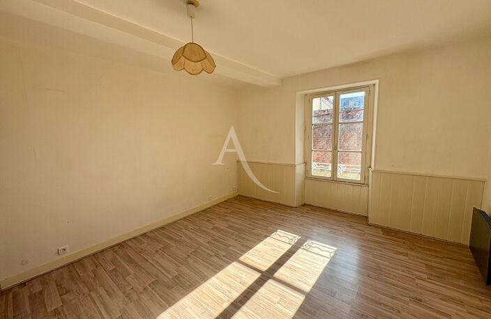 APPARTEMENT Fay Aux Loges, 3 pièces 61 m² — photo 5