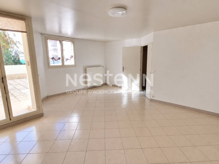 Appartement 3 pièces à vendre à Torcy, avec terrasse proche rerA — photo 1