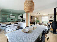 TILLAY SAINT-HERBLAIN. Maison avec une belle pièce de vie, 4 chambres (une de plain-pied) garage. — photo 3