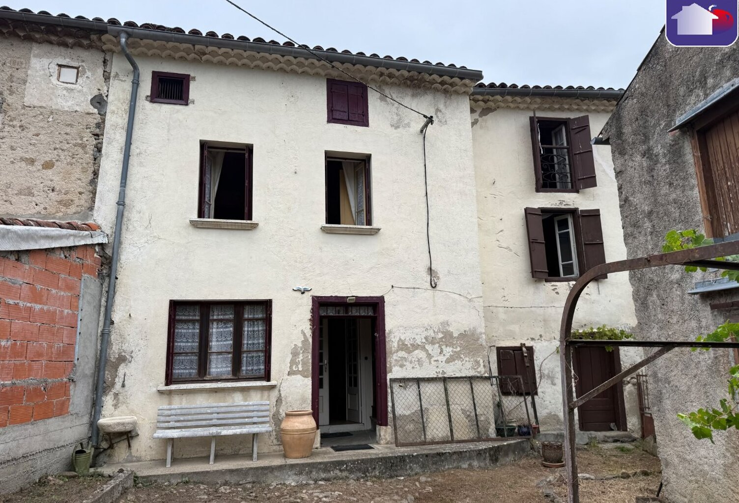 Vente maison 4 pièces 89 m² Foix (09000) — photo 1