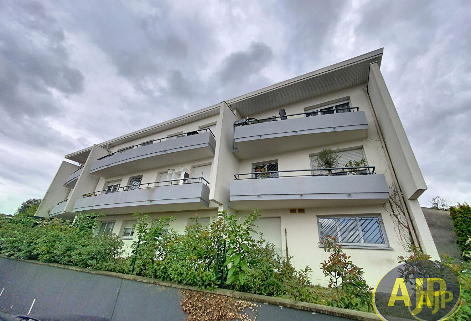 Appartement T3 EYSINES centre-ville — photo 1