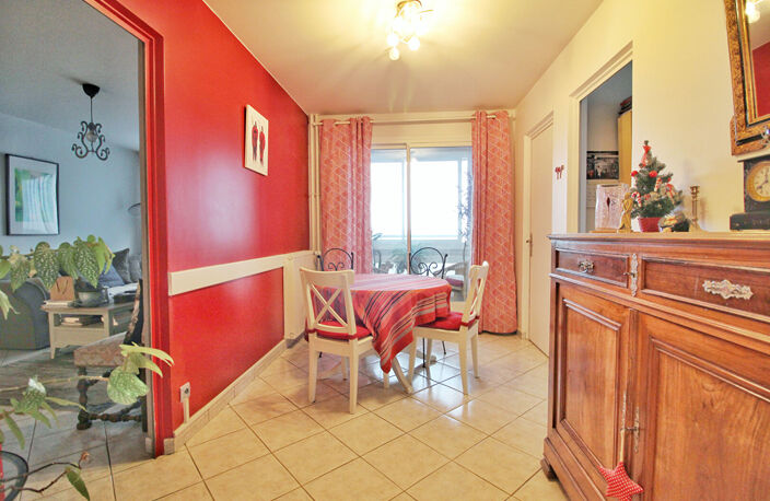 Appartement Saint Priest 5 pièce(s) — photo 5