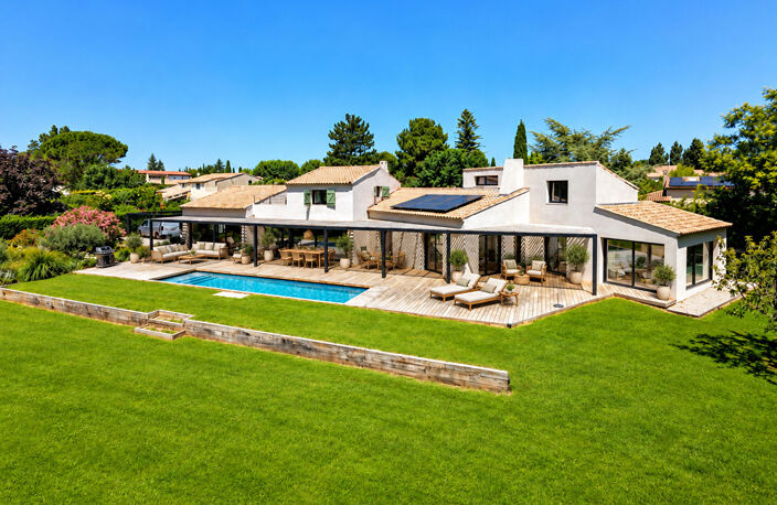 PUYRICARD  260M² SUR 2300M² — photo 4