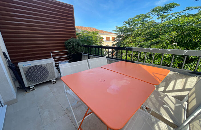 Rousset, rue francis perrin - T1 avec terrasse - — photo 5