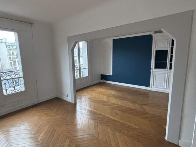 Appartement 3 p à SAINT-MANDE — photo du bien