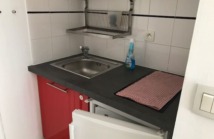 Appartement studio à PARIS 11ème — photo 2