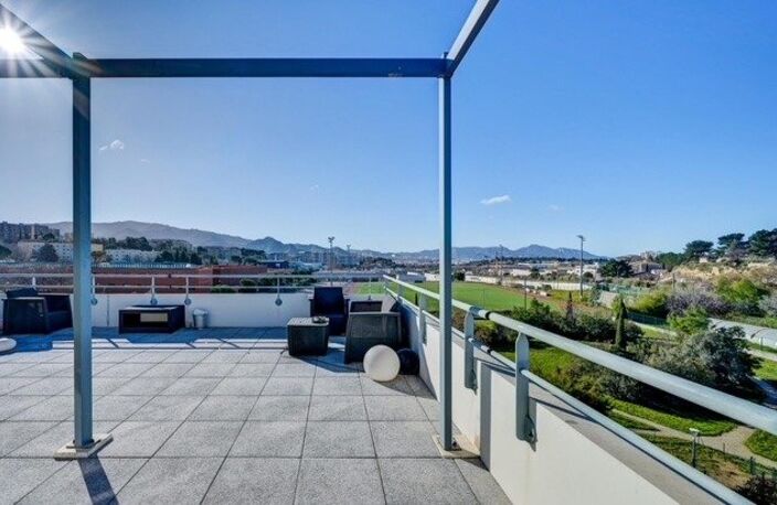 Appartement T3 60 m2 et 60 m2 de terrasse — photo 4