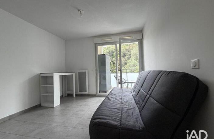 Location Appartement 1 pièce — photo 2