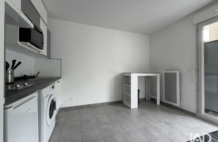 Location Appartement 1 pièce — photo 3