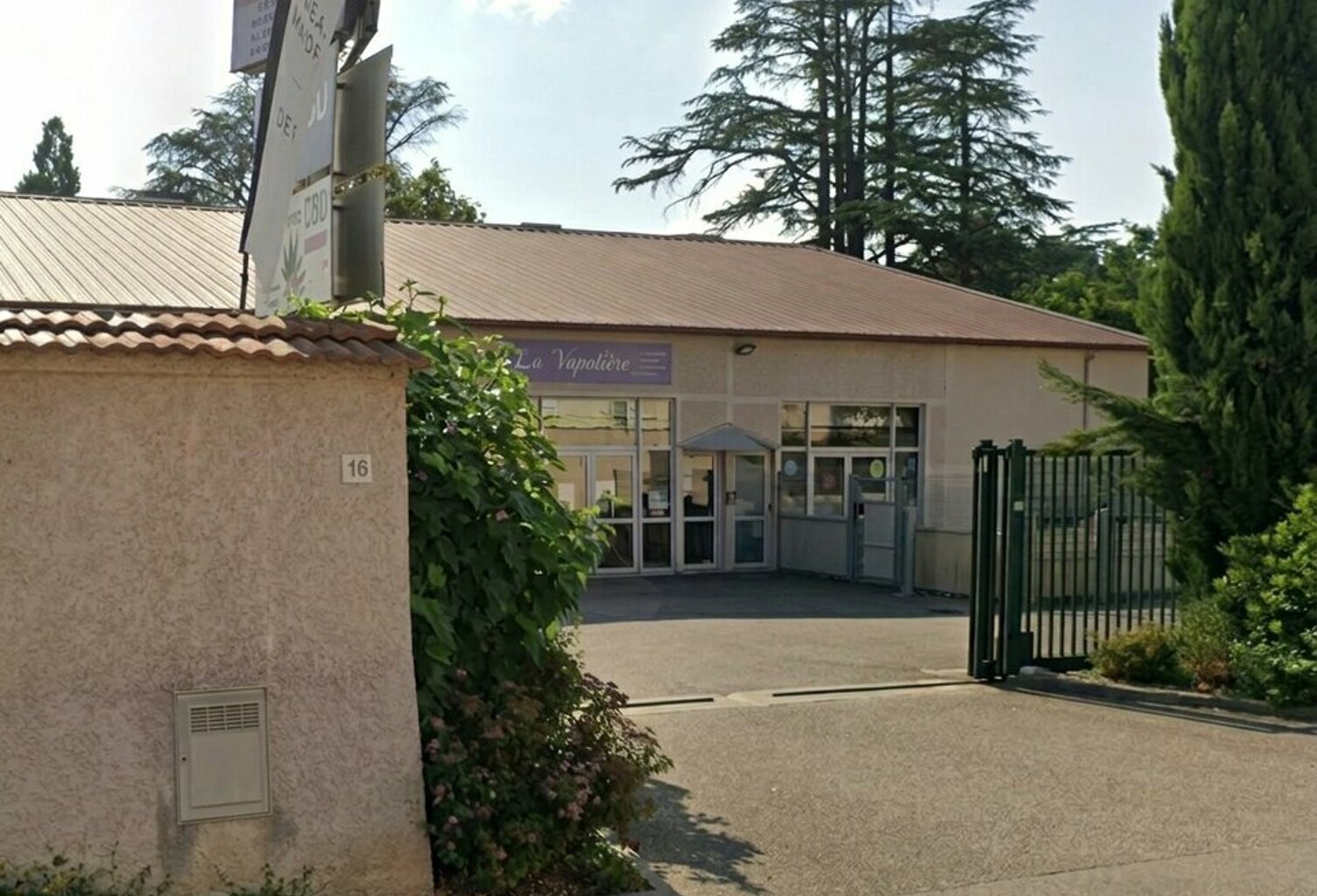LOCAL COMMERCIAL à LOUER — photo 1