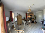 Jolie petite maison T3 de plain pied déjà louée avec terrasse et parking — photo 2