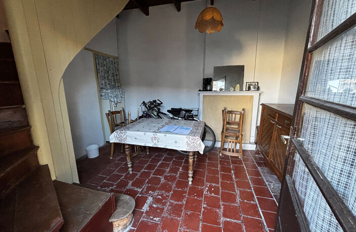 Ensemble de charme à rénover avec fort potentiel, au coeur du village — photo 3