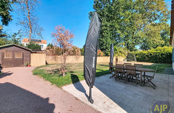 Maison contemporaine de plain-pied au calme, proche des commodités ! — photo 5