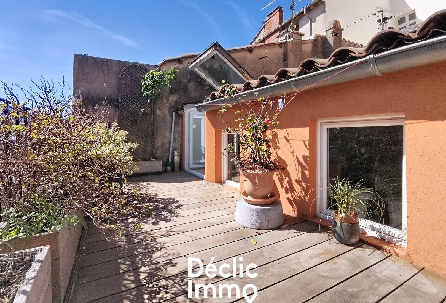 APPARTEMENT MEUBLE - 2 PIECES - TOIT TERRASSE - GRASSE  — photo 1
