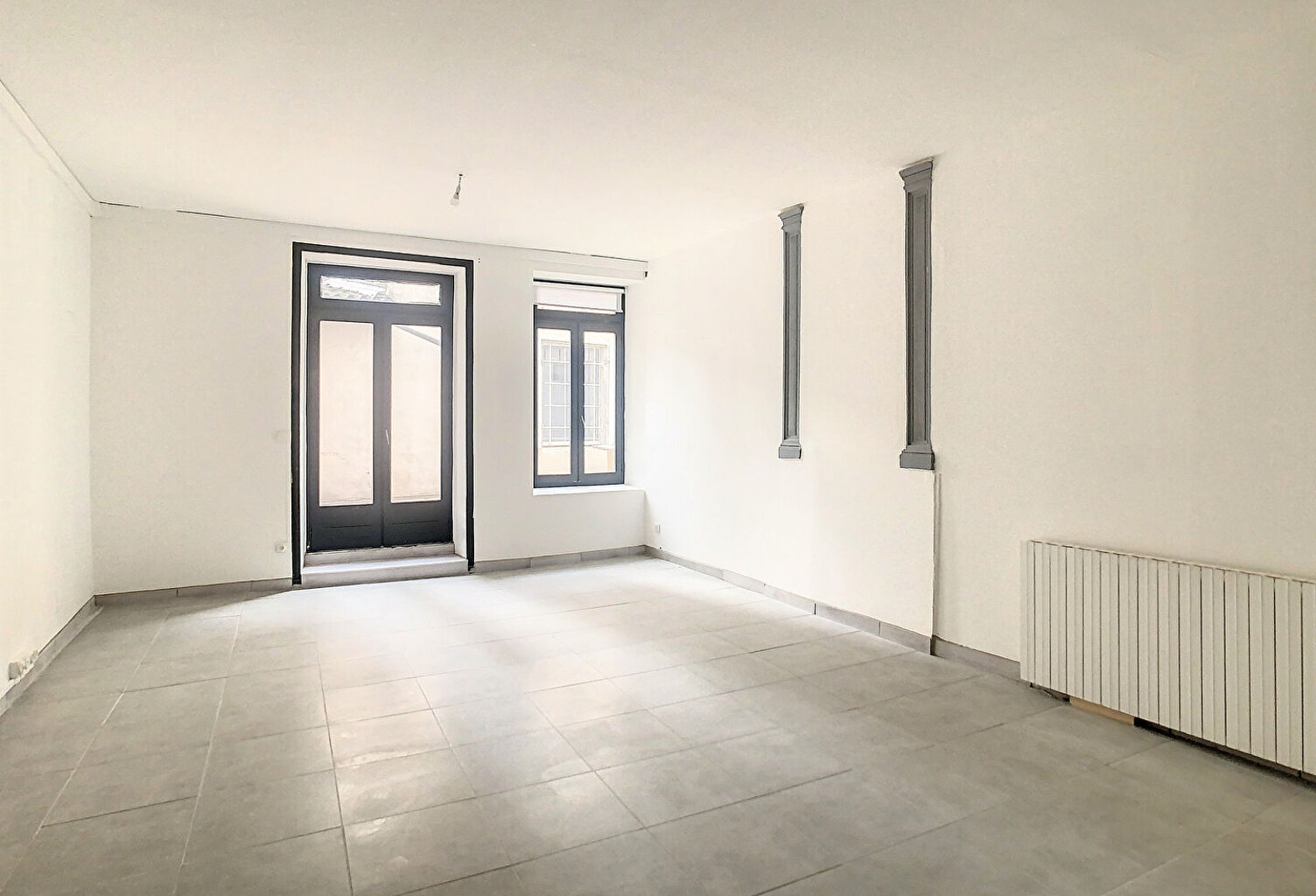 A LOUER - Appartement MONTELIMAR 4 pièces — photo 1