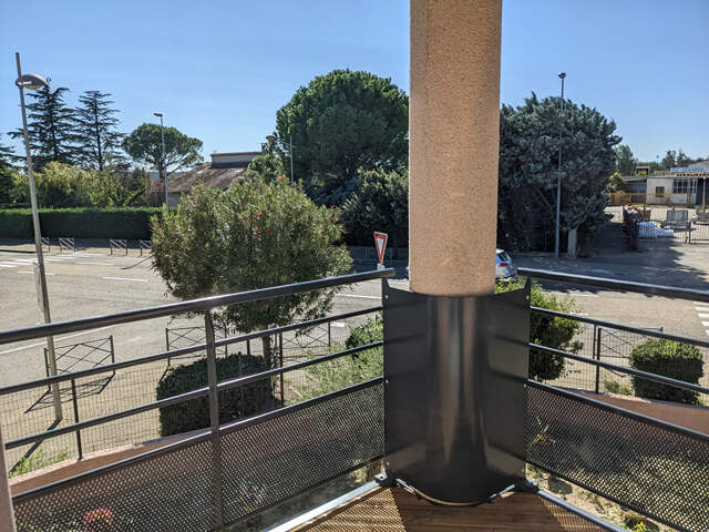 A LOUER - Appartement Pierrelatte 3 pièces avec terrasse — photo du bien