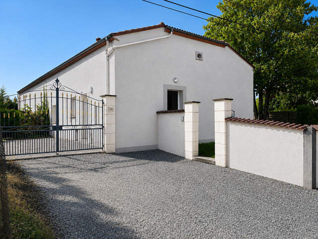 ensemble immobilier composé de deux maisons mitoyennes à Eysses — photo du bien
