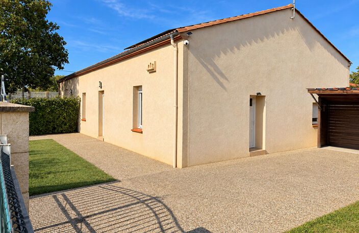 ensemble immobilier composé de deux maisons mitoyennes à Eysses — photo 4