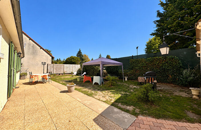 Maison Aubigny-sur-nère 4 pièce(s) 98,65 m2 — photo 3
