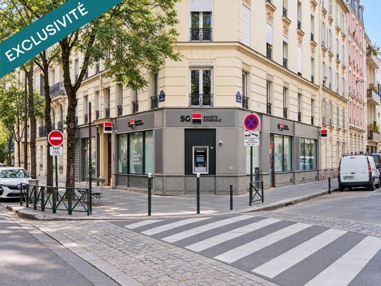 MURS OCCUPÉS  BANQUE SOCIÉTÉ GÉNÉRALE DEPUIS 1968 — photo 1