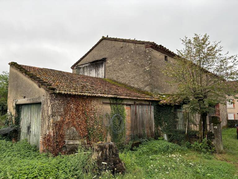 Ensemble corps de ferme + terrain constructible — photo 1