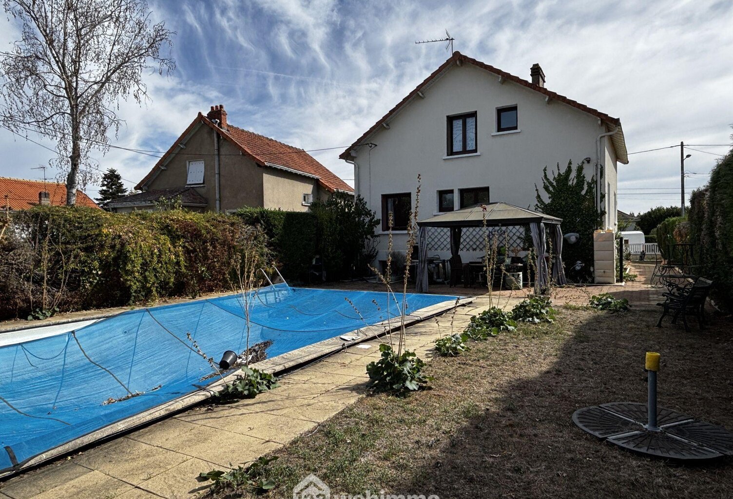 Maison - 94m² - Châtellerault — photo 1