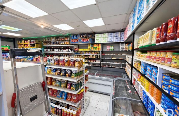 Vente Boutique/Local commercial 62 m&sup2; — photo 2