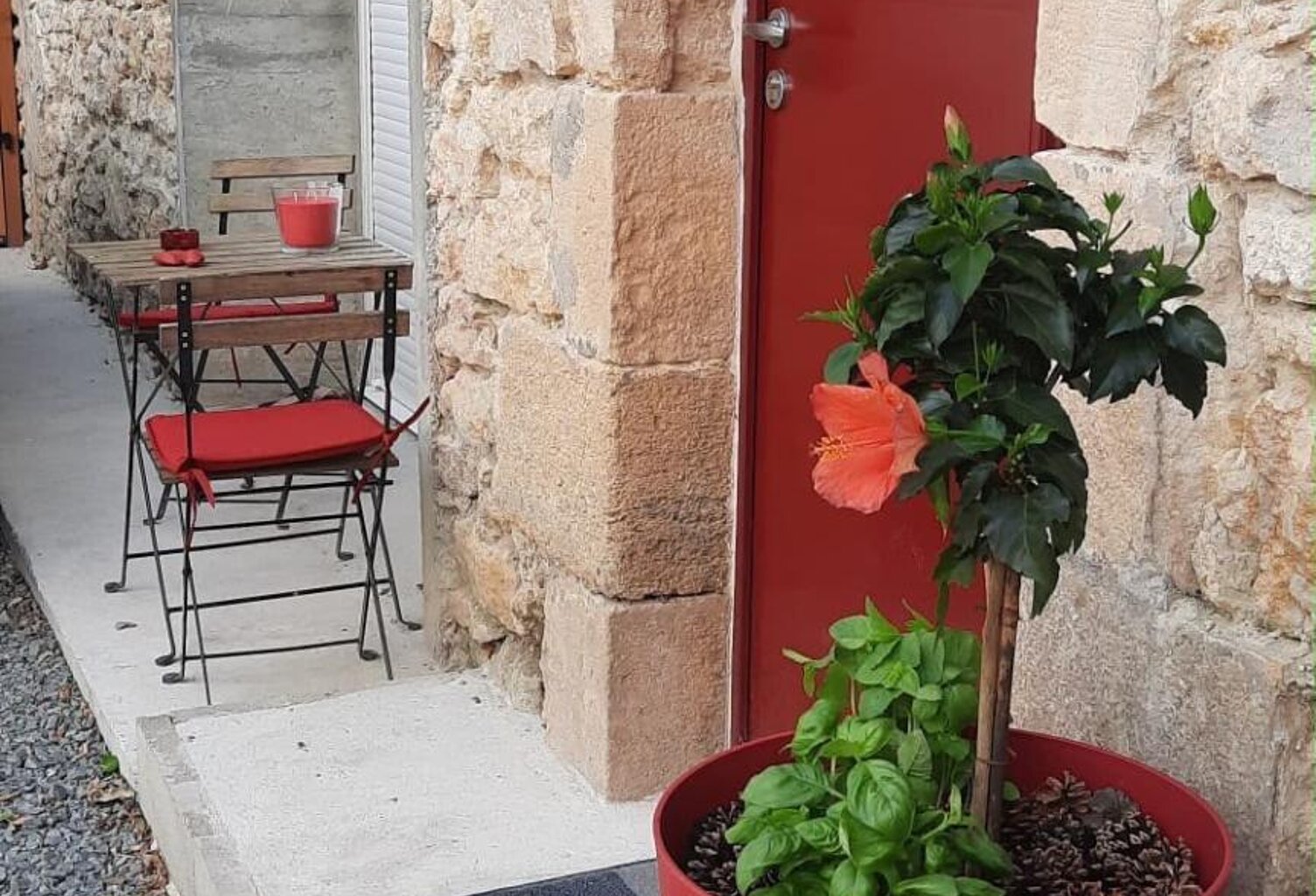 Maison de ville au calme - 2 chambres - cour — photo 1
