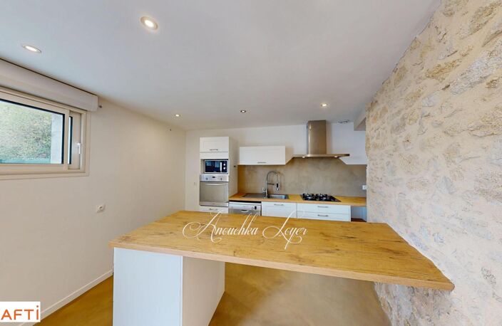 Maison de ville au calme - 2 chambres - cour — photo 3