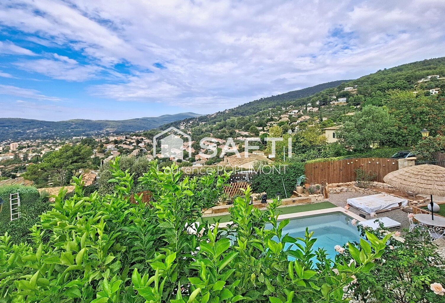 Maison provençale de 5 pièces avec piscine et terrasse vue panoramique à 180° — photo 1