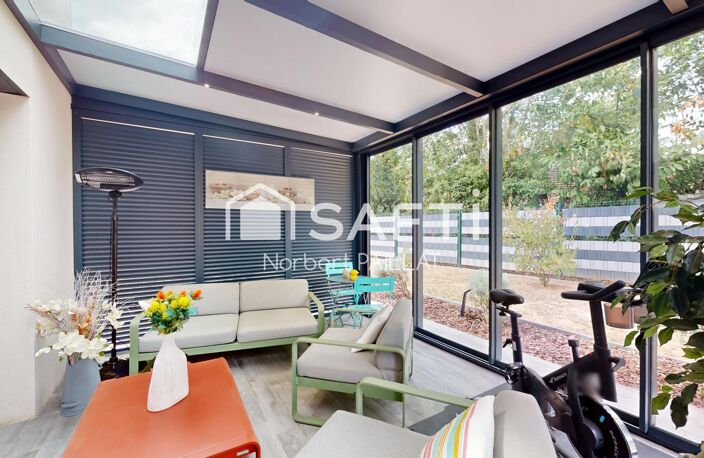 Maison contemporaine avec jardin et pergola — photo 5