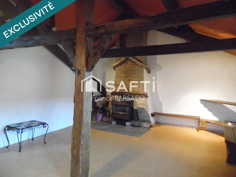 ENSEMBLE IMMOBILIER SITUE EN BOURG CENTRE — photo 1