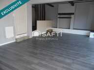 ENSEMBLE IMMOBILIER SITUE EN BOURG CENTRE — photo 2